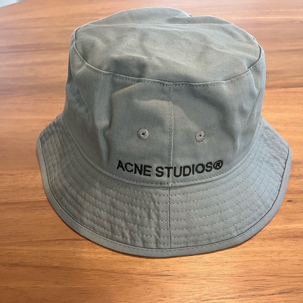 Acne studios bucket hat **brand new never worn**